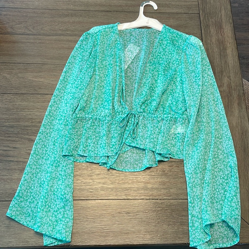 Wild Fable Sheer, Long Sleeve Shirt